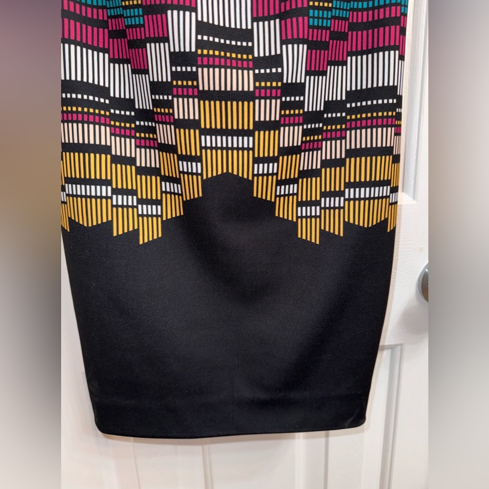 Bebe fitted dress with cut out in back, Size XXS - Picture 9 of 13